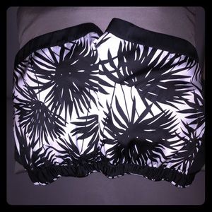 MK silk black and white short pants